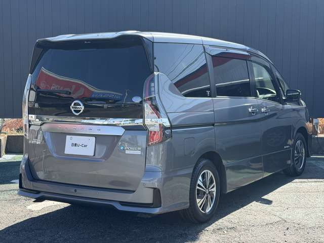 セレナ1.2 e-POWER ハイウェイスターV