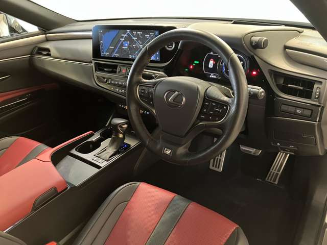 ES300h Fスポーツ