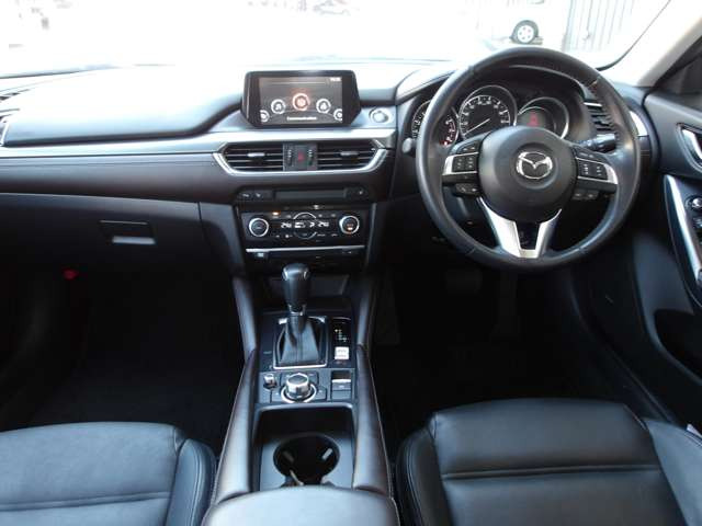 アテンザワゴン2.5 25S Lパッケージ