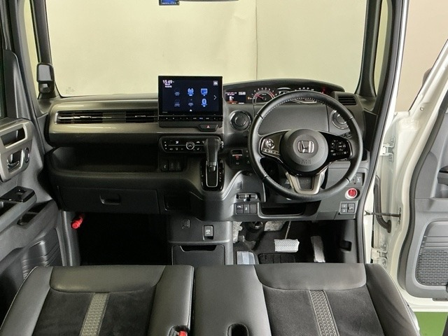 N-BOXカスタムL ターボ スタイルプラス ブラック