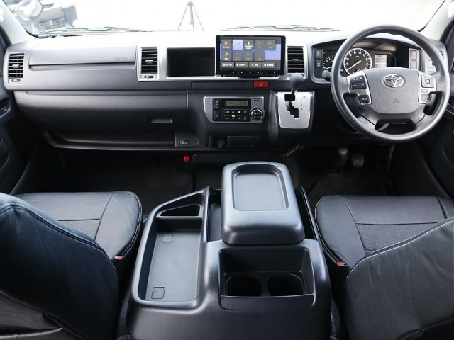 ハイエース2.7 GL ロング ミドルルーフ 4WD