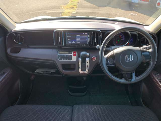 N-ONEプレミアム Lパッケージ