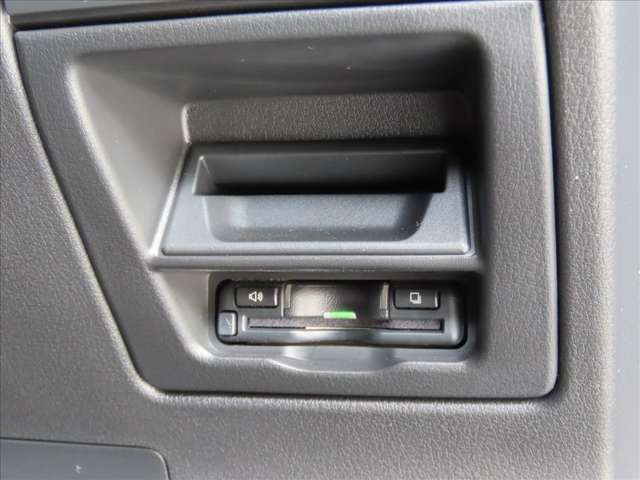 MX-30ロータリーEVナチュラル モノトーン