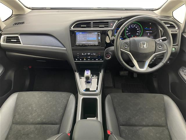 シャトル1.5 ハイブリッド X