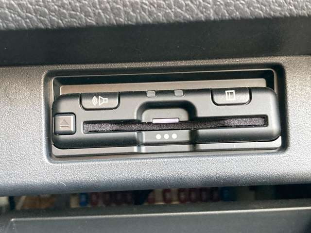 エルグランド2.5 250ハイウェイスターS アーバンクロム