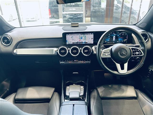 GLBGLB200d 4マチック 4WD