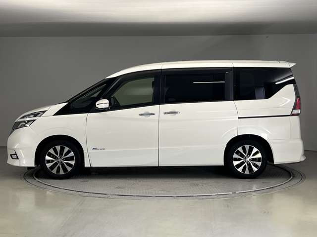 セレナ2.0 ハイウェイスターG