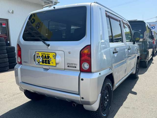 ネイキッドS エディション 4WD