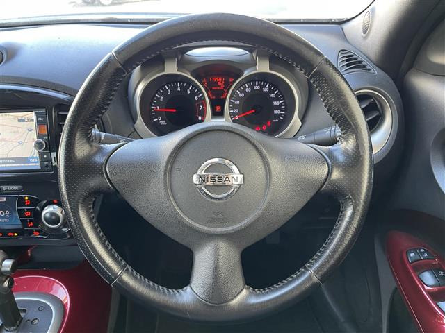 ジューク1.5 15RX アーバンセレクション