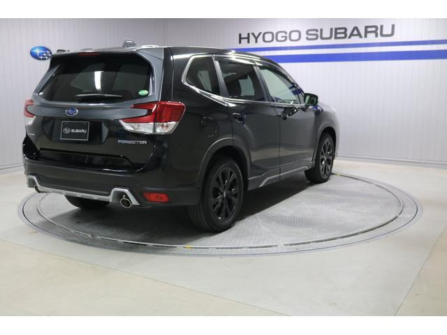 フォレスター1.8 スポーツ 4WD