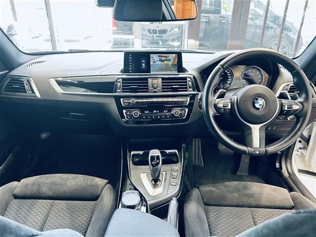 2シリーズクーペ220i Mスポーツ