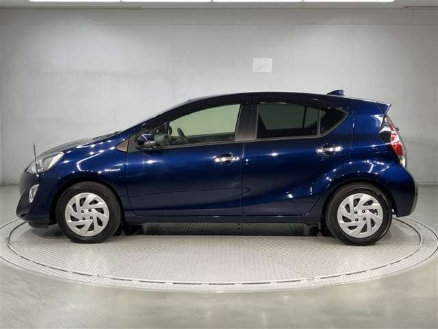 アクア1.5 S スタイルブラック