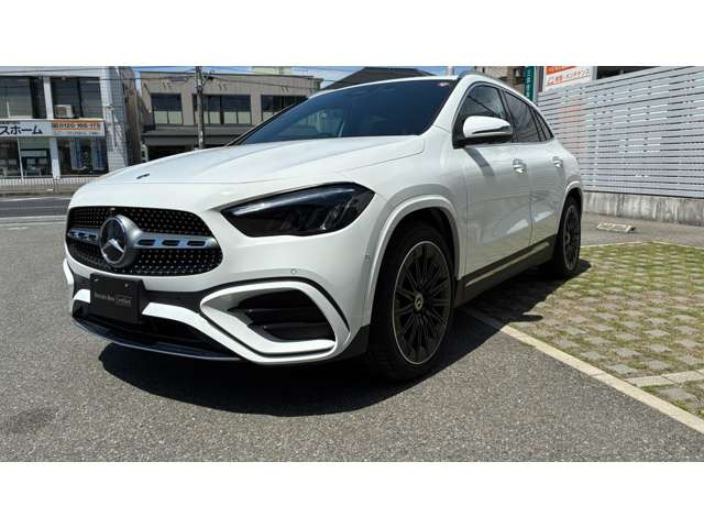 GLAクラスGLA200 d 4マチック アーバン スターズ 4WD