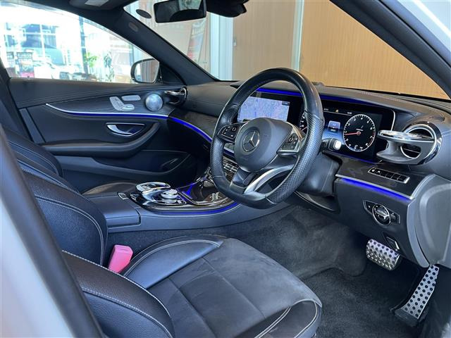 EクラスE200 アバンギャルド スポーツ