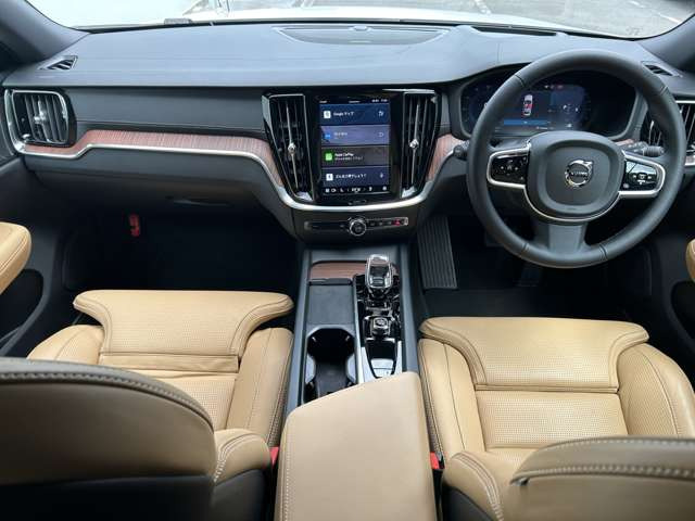 V60クロスカントリーウルトラ B5 AWD 4WD