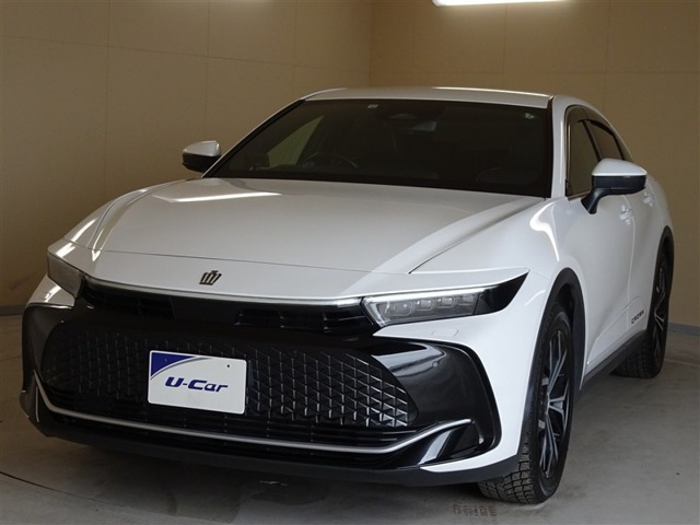 クラウンクロスオーバー2.5 G アドバンスト レザー パッケージ E-Four 4WD