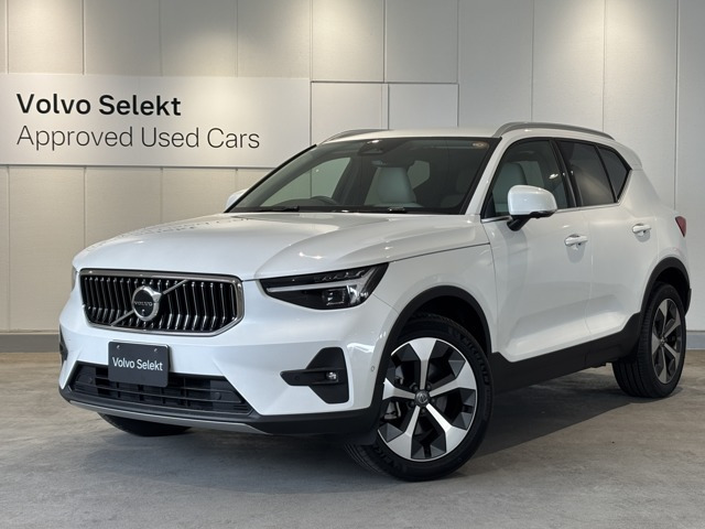 XC40ウルトラ B4 AWD 4WD