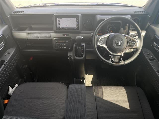 N-VAN+スタイル ファン ターボ  4WD