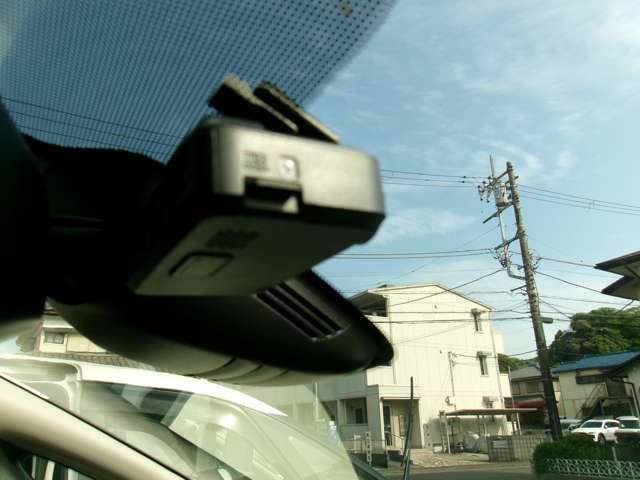 セレナ1.2 e-POWER ハイウェイスターV