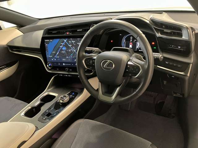 RZ450e バージョンL 4WD