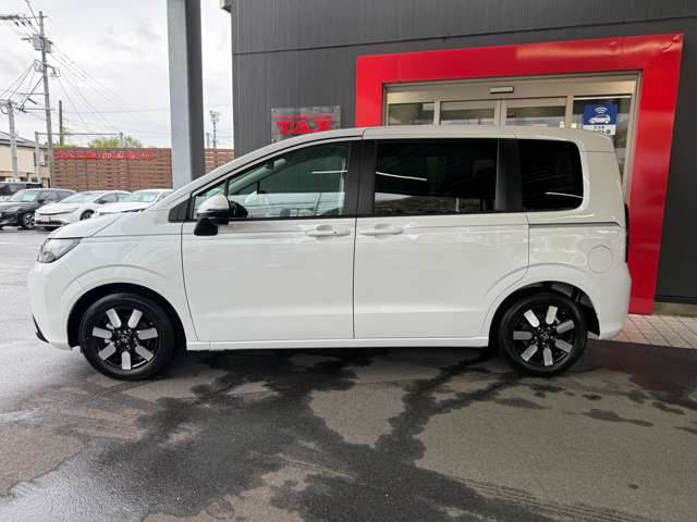 フリード1.5 e:HEV エアー EX