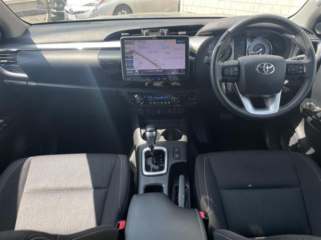 ハイラックス2.4 Z ディーゼル 4WD