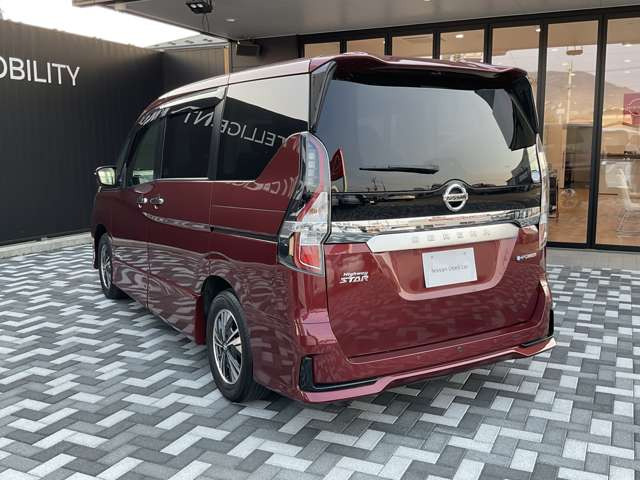 セレナ1.2 e-POWER ハイウェイスターV