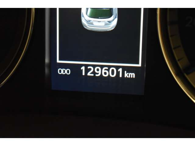 ハリアー2.5 ハイブリッド E-Four プレミアム 4WD