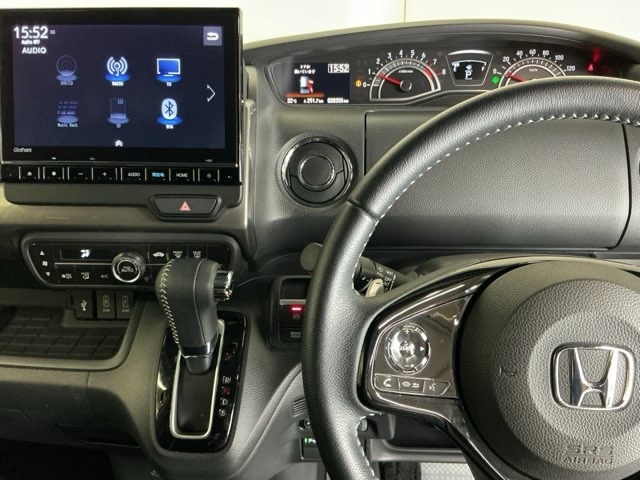 N-BOXカスタムL ターボ スタイルプラス ブラック