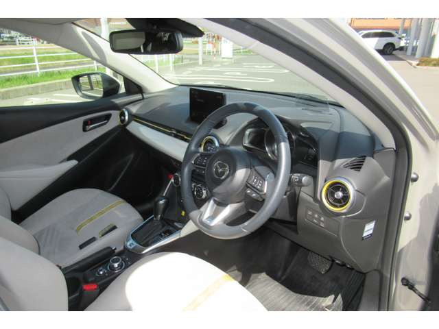 MAZDA21.5 15 サンリット シトラス 4WD