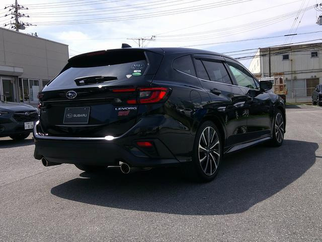 レヴォーグ1.8 STI スポーツ EX 4WD