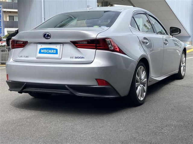 IS300h バージョンL