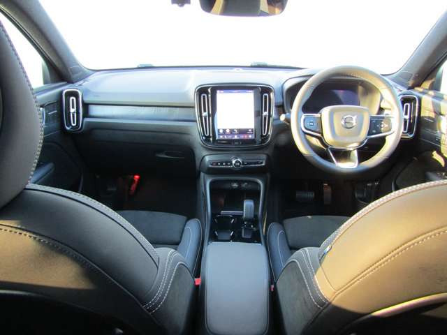 XC40リチャージアルティメット シングルモーター