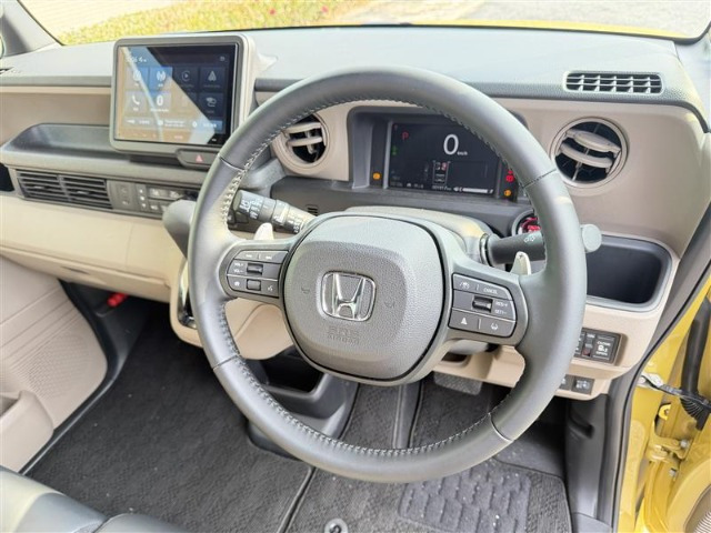 N-BOXジョイ ターボ 2トーン