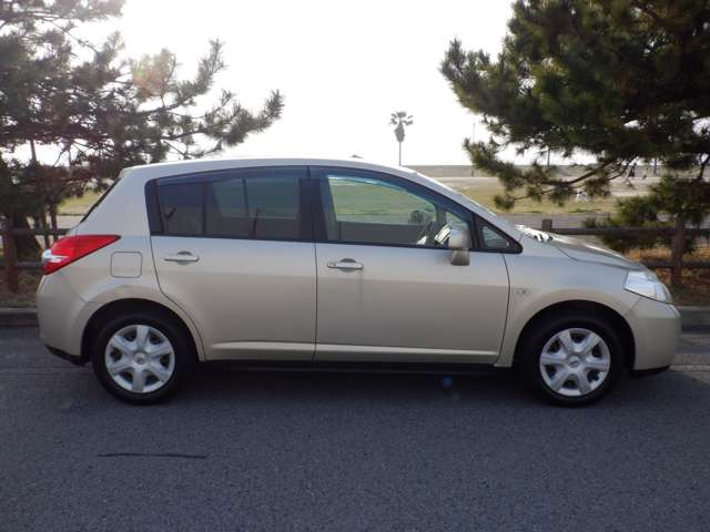 ティーダ1.5 15M SV+プラズマ