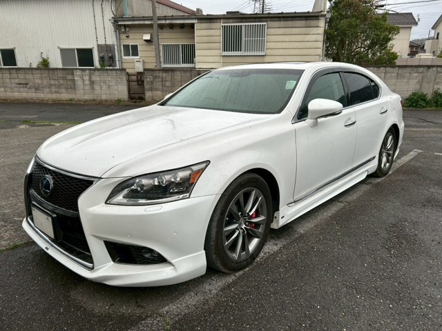 LS600h バージョンL 4WD