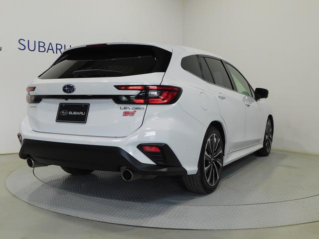 レヴォーグ1.8 STI スポーツ EX 4WD