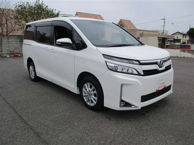 ヴォクシー2.0 V 4WD