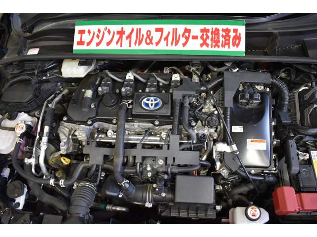 カローラツーリング1.8 ハイブリッド W×B E-Four 4WD