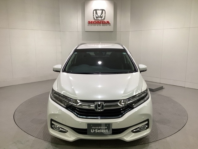 シャトル1.5 ハイブリッド Z