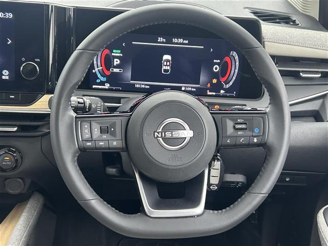 ノートオーラ1.2 G レザーエディション