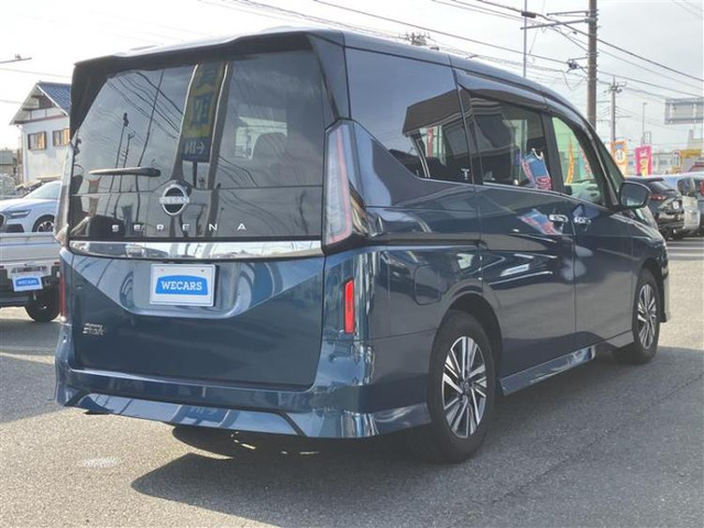 セレナ2.0 ハイウェイスターV