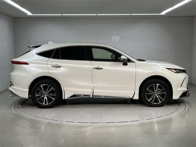 ハリアー2.5 ハイブリッド G レザーパッケージ