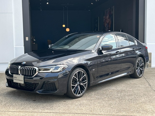 5シリーズセダン523d xドライブ Mスポーツ 40thアニバーサリー エディション 4WD