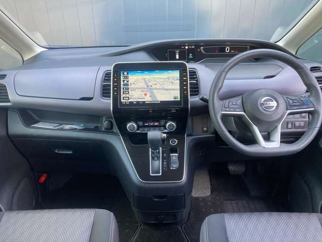 セレナ2.0 ハイウェイスターV