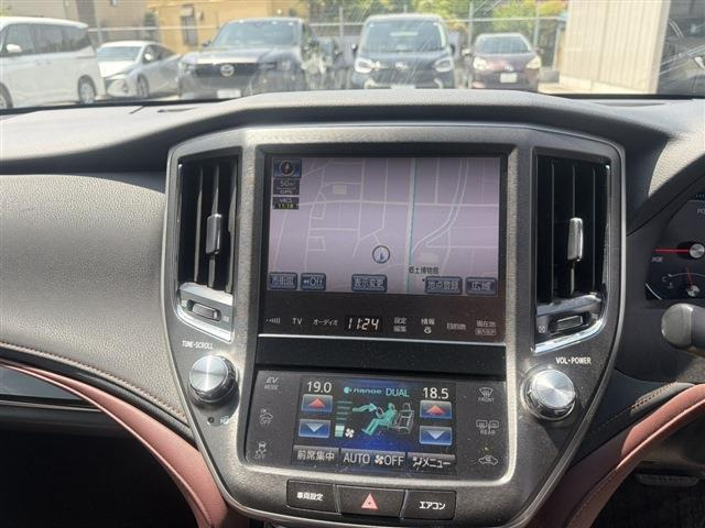 クラウンアスリートハイブリッド 2.5 S