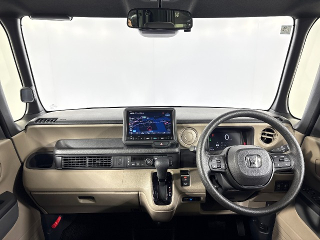 N-BOXジョイ 2トーン