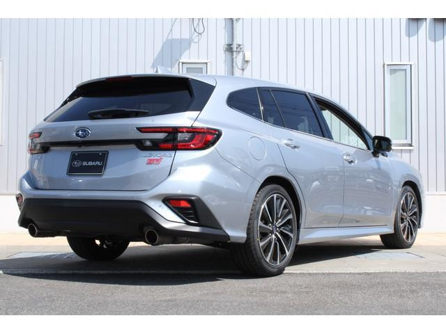 レヴォーグ1.8 STI スポーツ EX 4WD