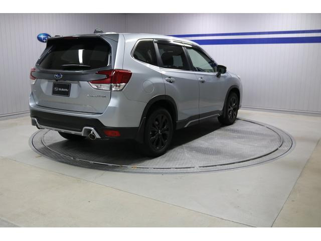 フォレスター1.8 スポーツ 4WD