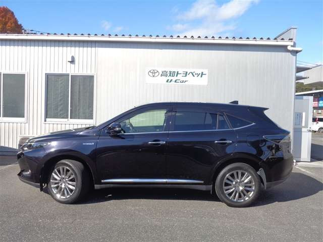 ハリアー2.5 ハイブリッド E-Four プレミアム アドバンスドパッケージ 4WD